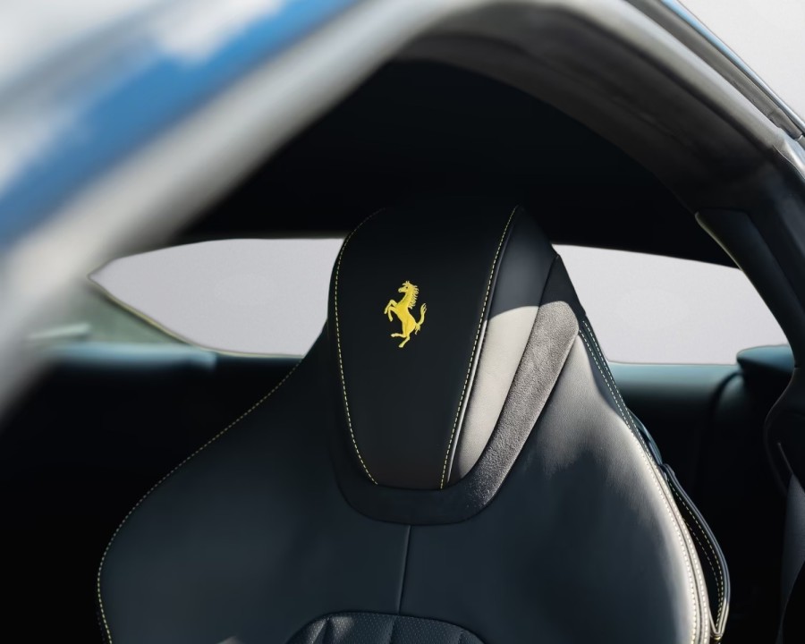 Ferrari Roma - foto 26