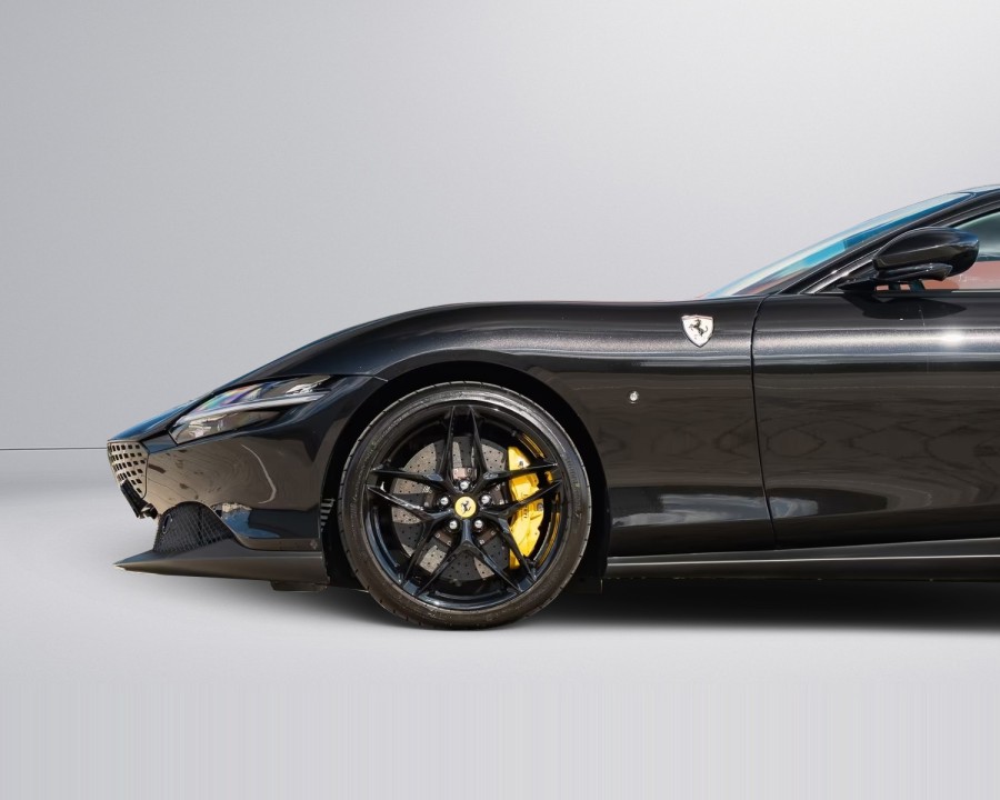 Ferrari Roma - foto 44
