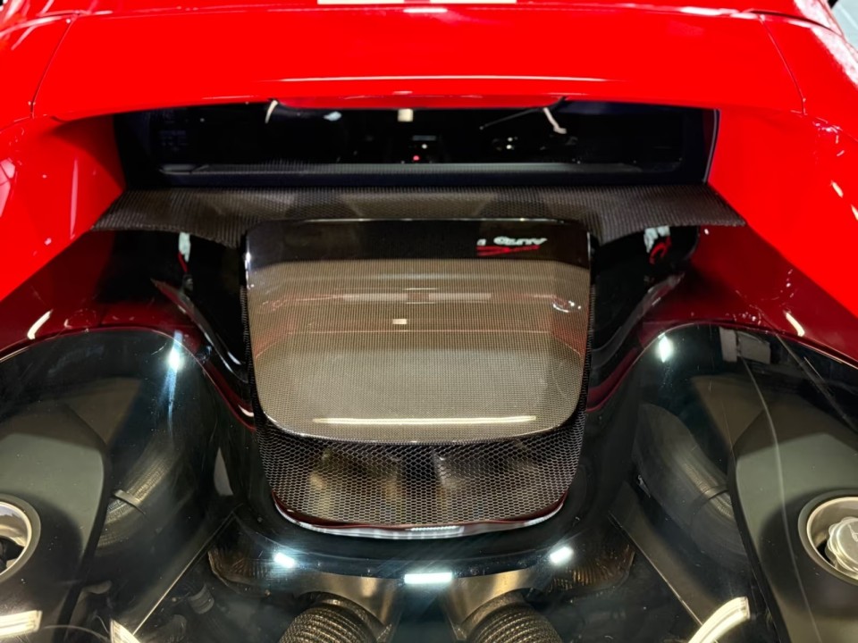 Ferrari 296 GTB - foto 24