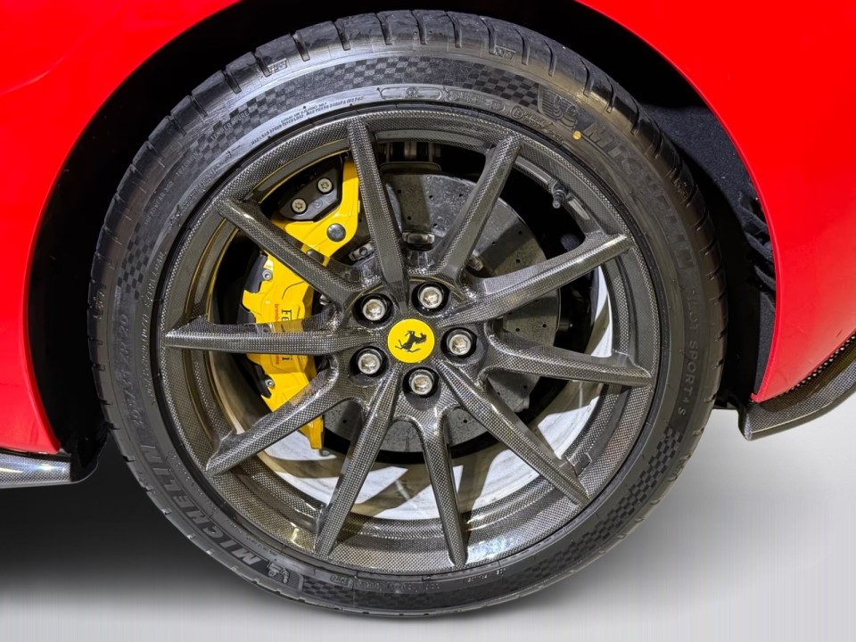 Ferrari 296 GTB - foto 27