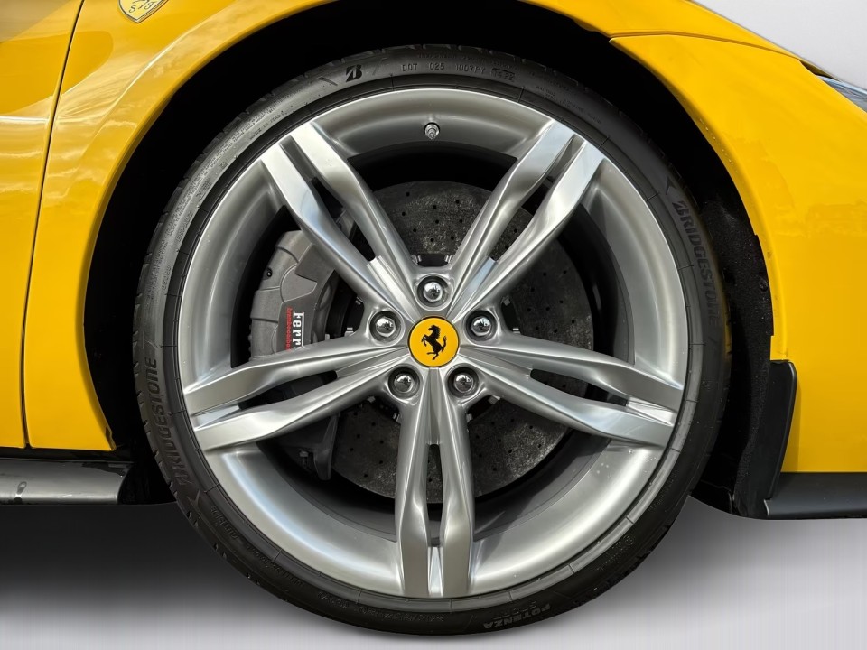 Ferrari 296 GTB - foto 24