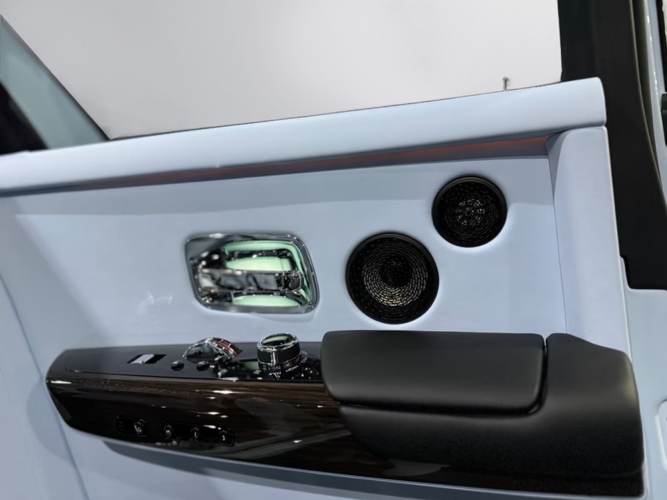 Rolls-Royce Phantom - foto 32