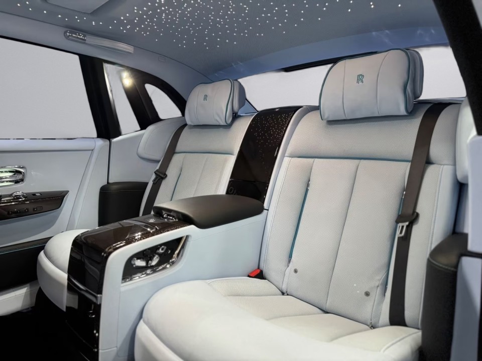 Rolls-Royce Phantom - foto 17