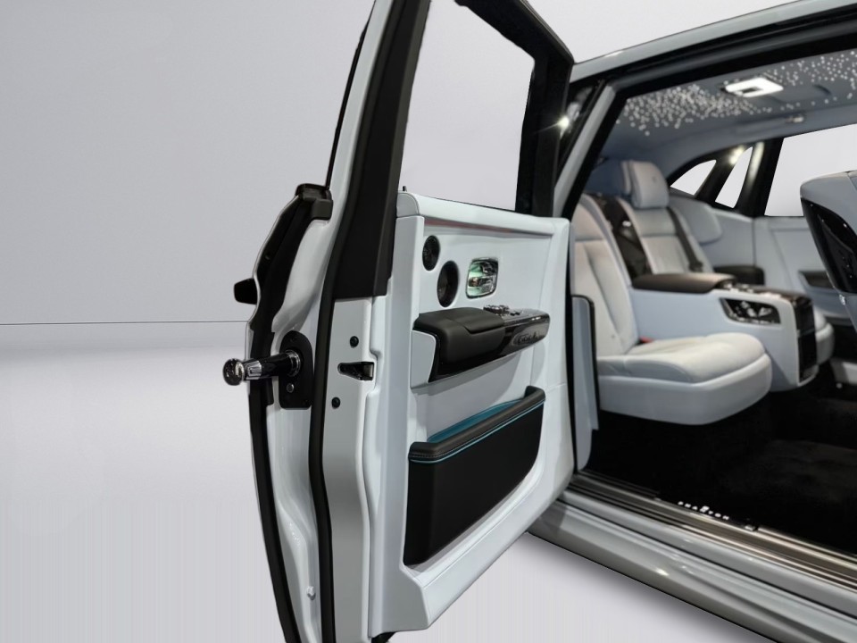 Rolls-Royce Phantom - foto 40