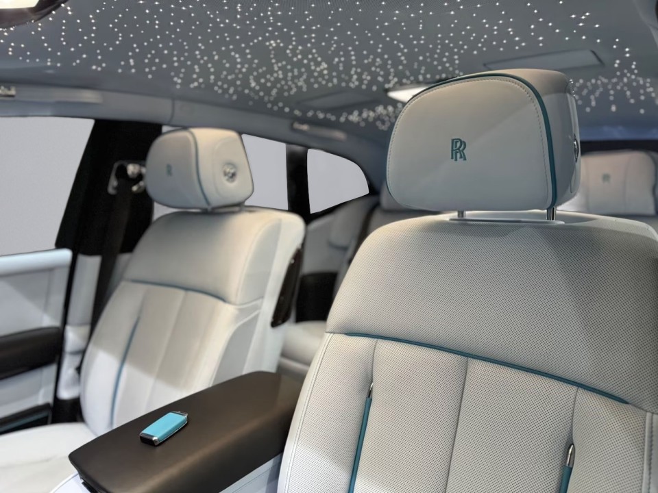 Rolls-Royce Phantom - foto 29