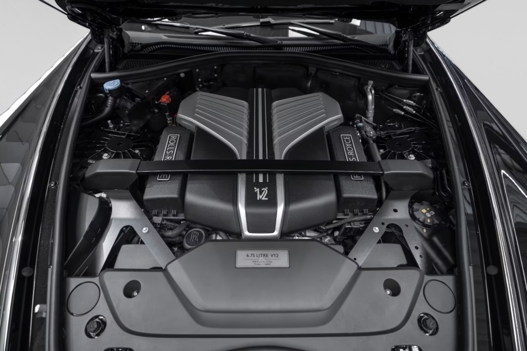 Rolls-Royce Phantom - foto 12
