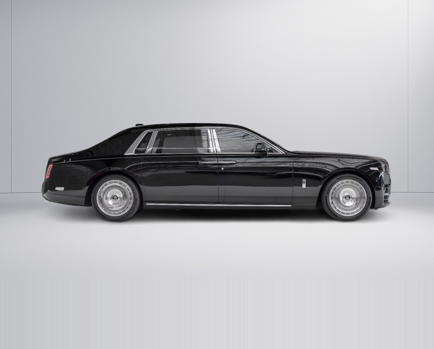 Rolls-Royce Phantom (2)