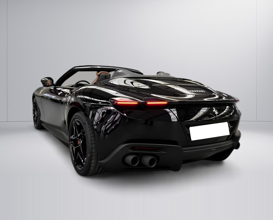 Ferrari Roma Spider - foto 10