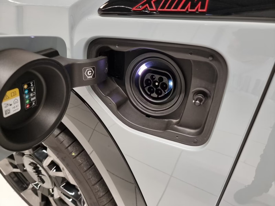 BMW XM Label Red - foto 19