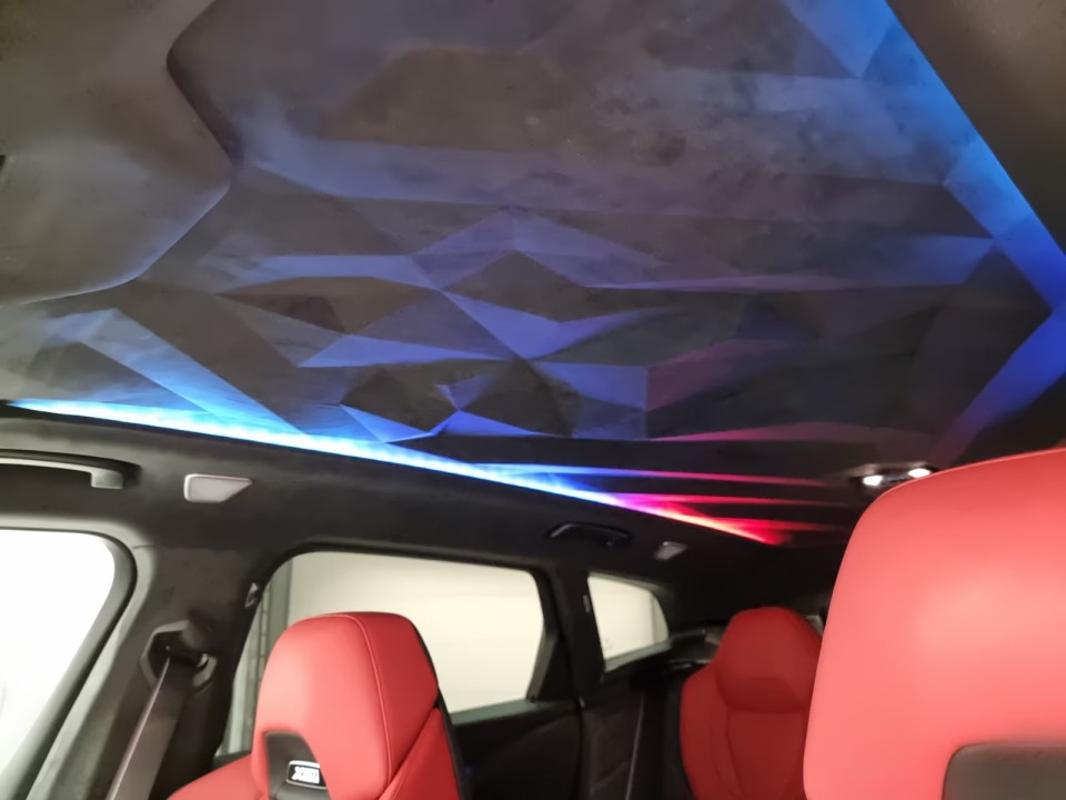 BMW XM Label Red - foto 11