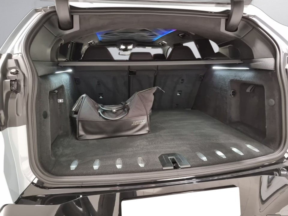 BMW XM Label Red - foto 20