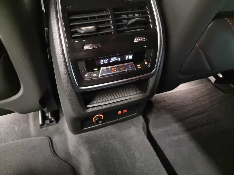 BMW XM Label Red - foto 14