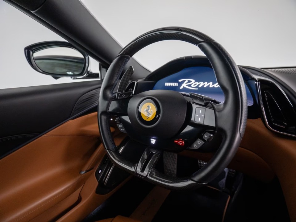 Ferrari Roma - foto 18