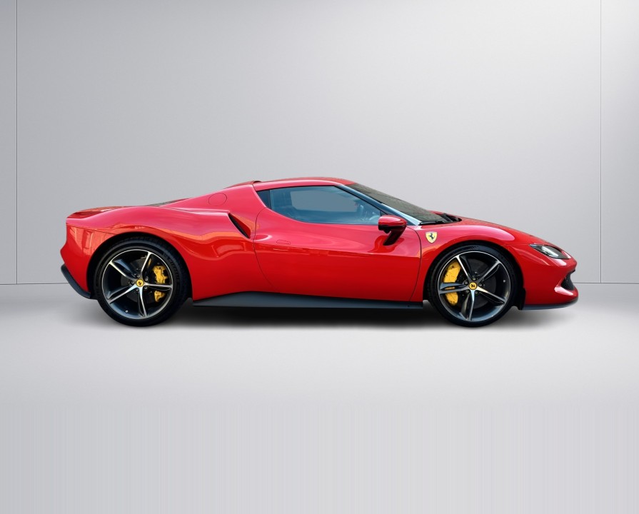 Ferrari 296 GTB (2)