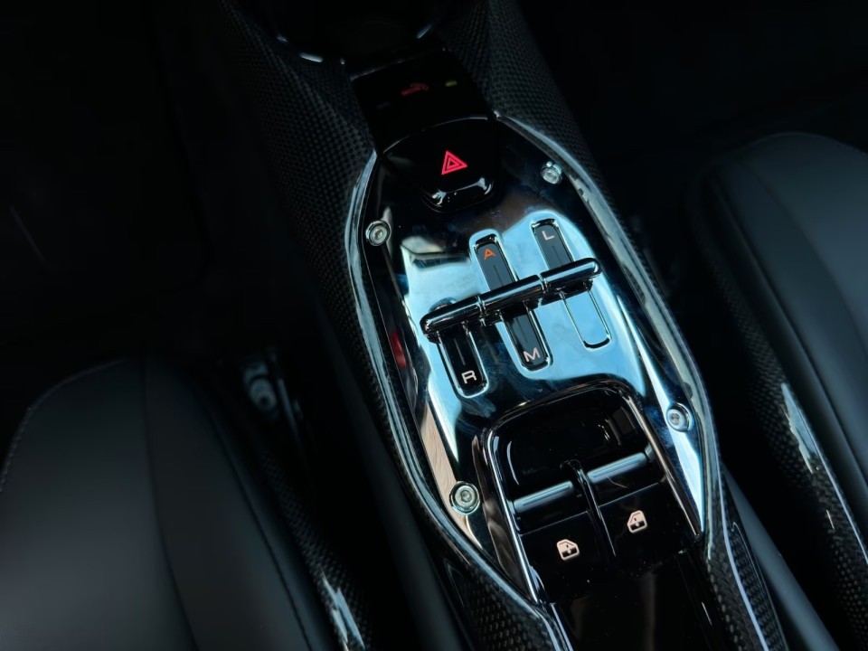 Ferrari 296 GTB - foto 18