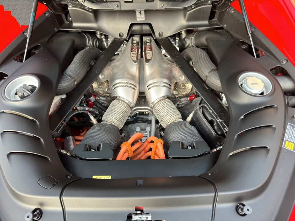 Ferrari 296 GTB - foto 14