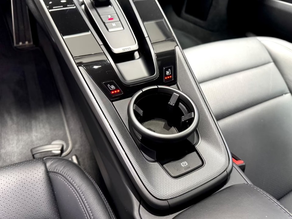 Porsche 911 Carrera - foto 18