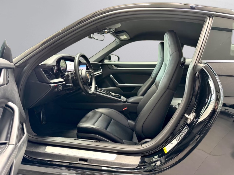 Porsche 911 Carrera - foto 15