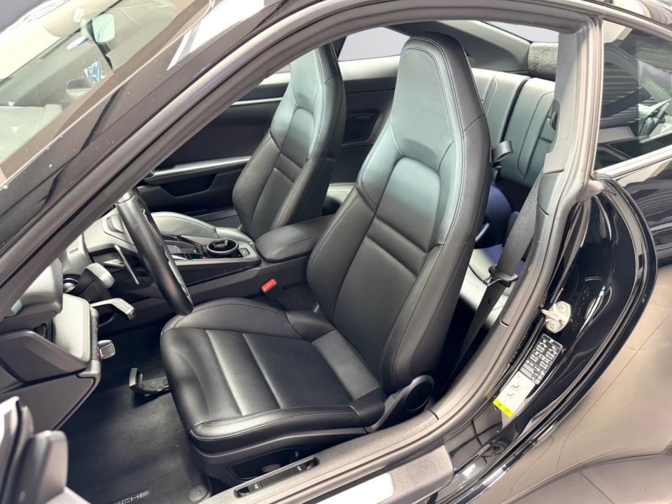 Porsche 911 Carrera - foto 17