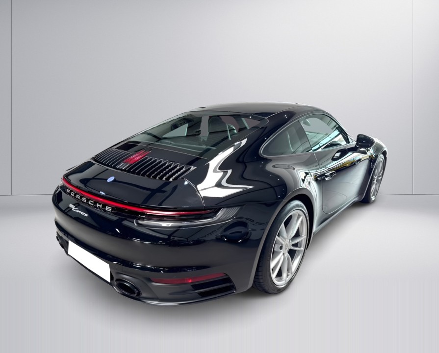 Porsche 911 Carrera (2)