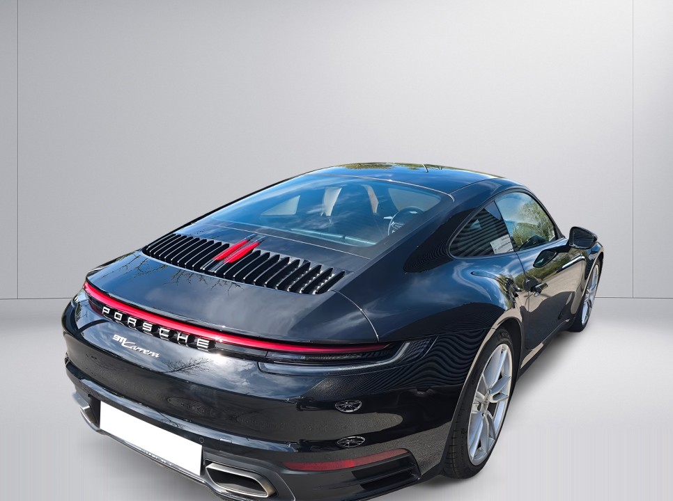 Porsche 911 Carrera (3)