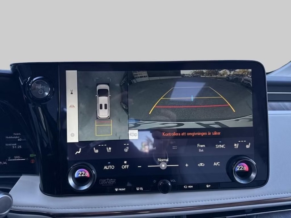 Lexus LM 350h AWD - foto 16