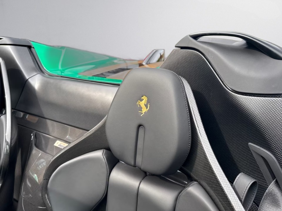Ferrari SF90 Stradale - foto 17