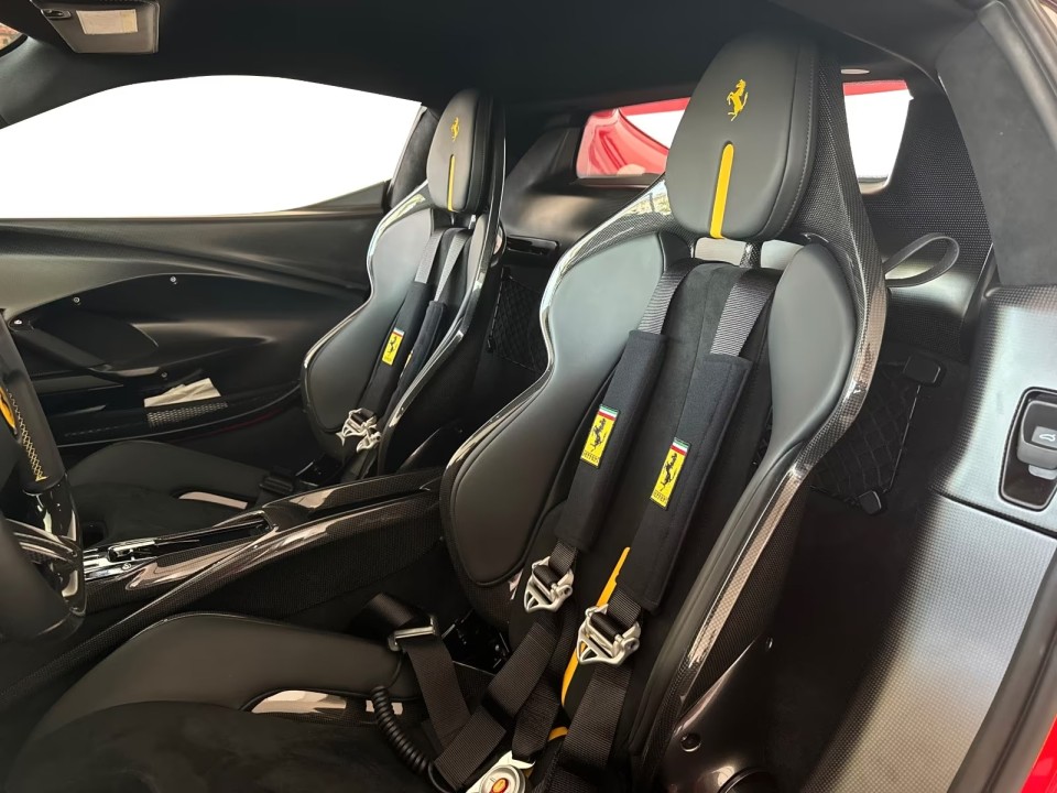 Ferrari 296 GTB - foto 12