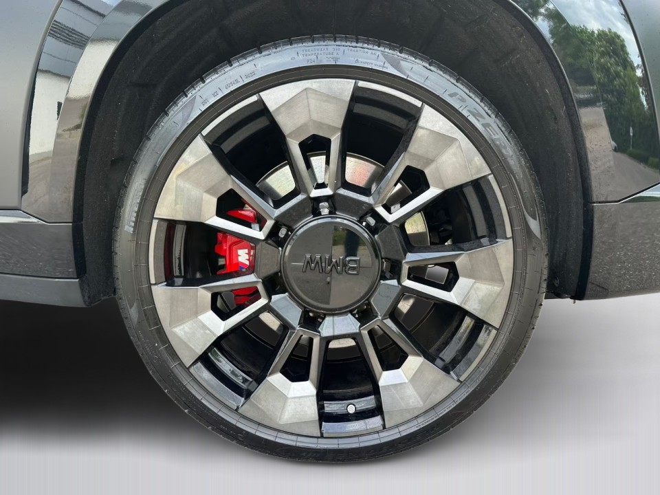 BMW XM Label Red - foto 17