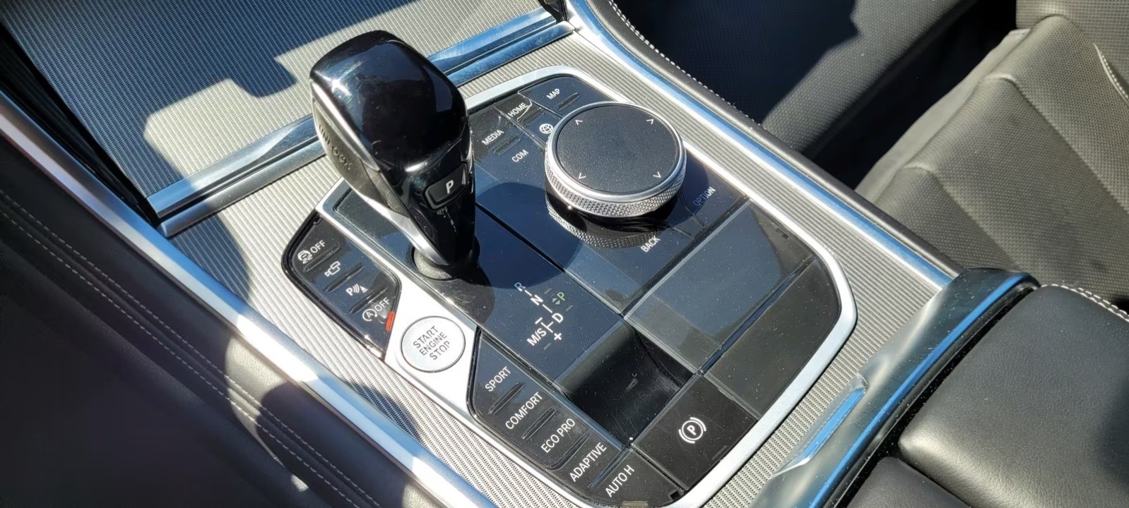 BMW Seria 8 840i xDrive Gran Coupe - foto 12