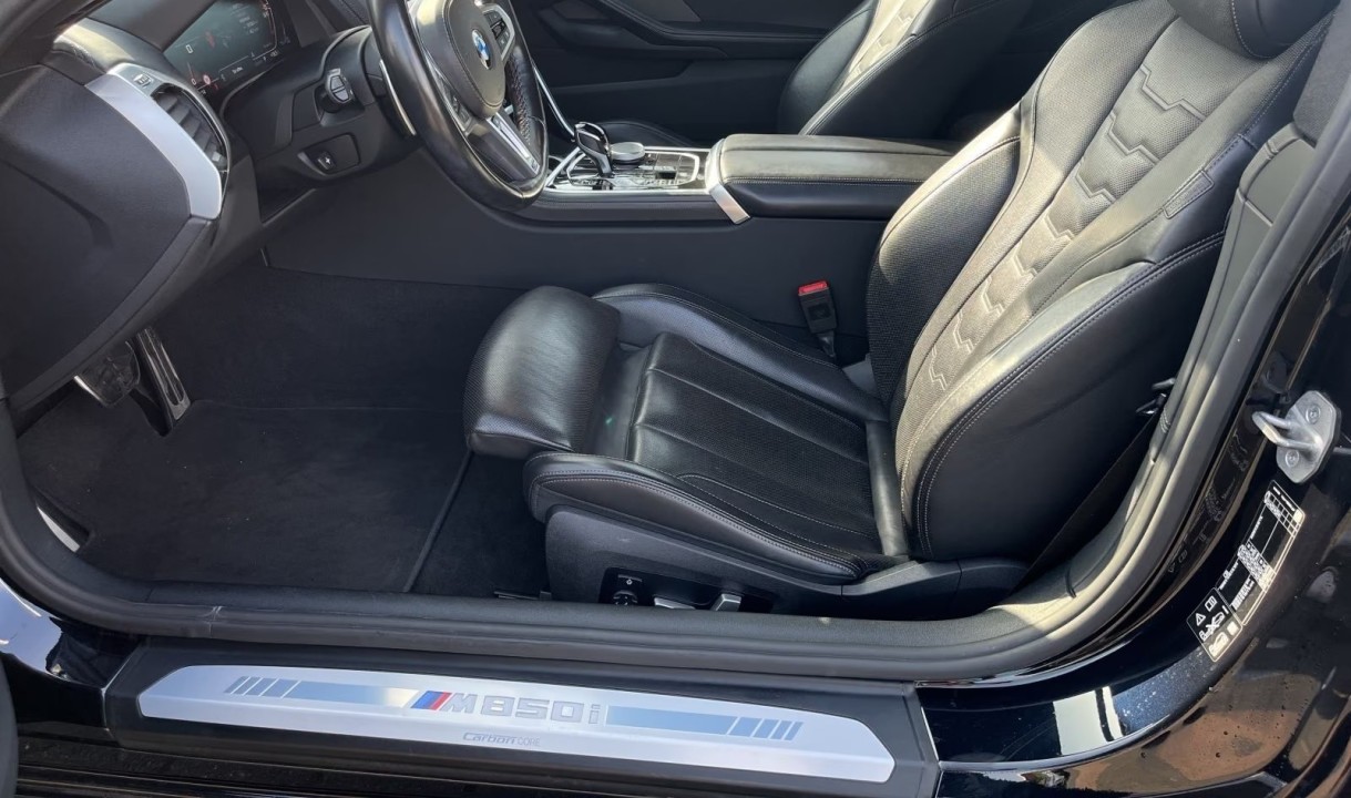 BMW Seria 8 M850i Coupe - foto 8