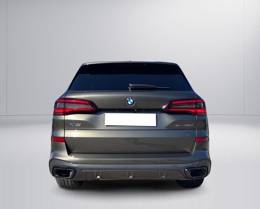 BMW X5 xDrive30d M-Sport (3)