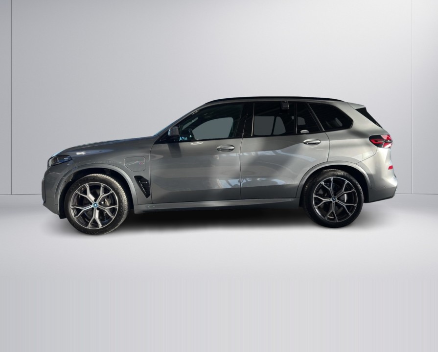 BMW X5 xDrive50e M-Sport (5)