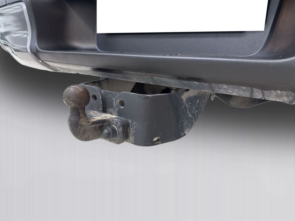 Toyota Hilux Invincible - foto 12
