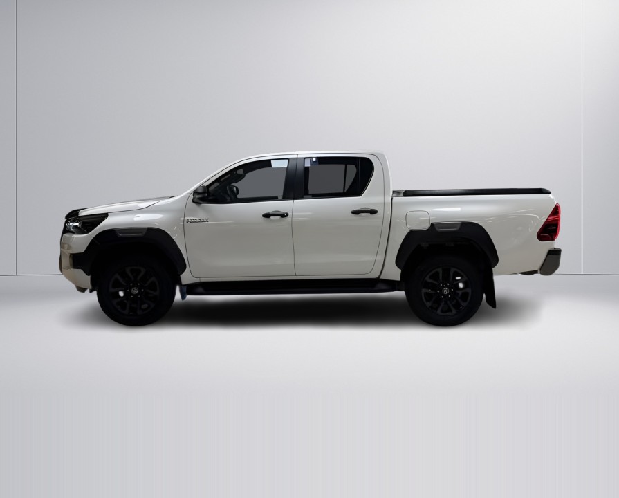 Toyota Hilux Invincible (3)