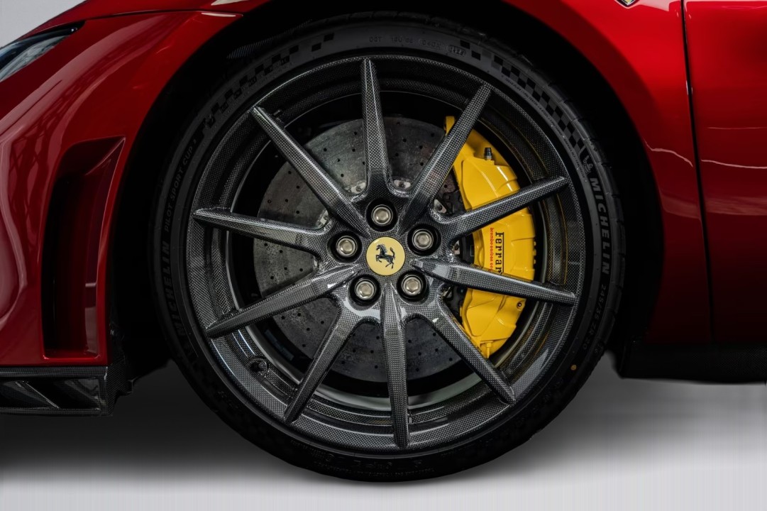 Ferrari 296 GTB - foto 34
