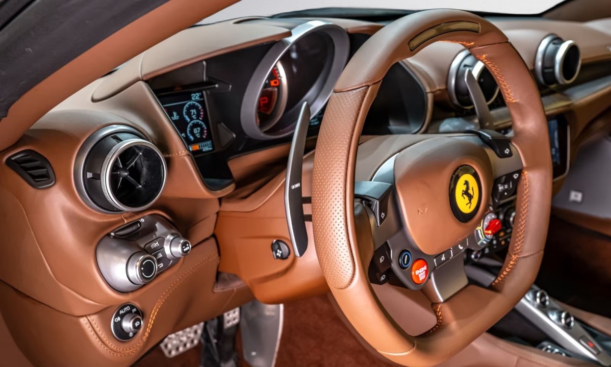 Ferrari Portofino - foto 17