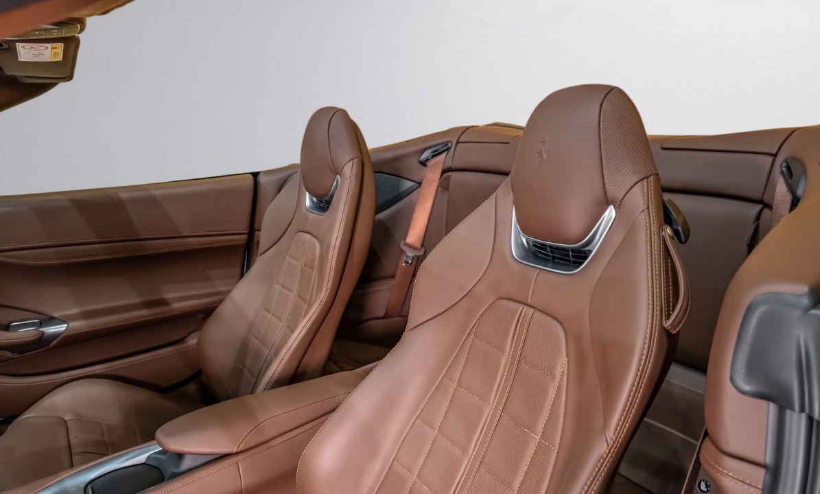 Ferrari Portofino - foto 12