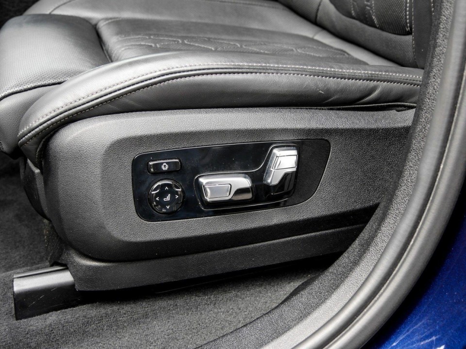 BMW X6 xDrive40d - foto 12