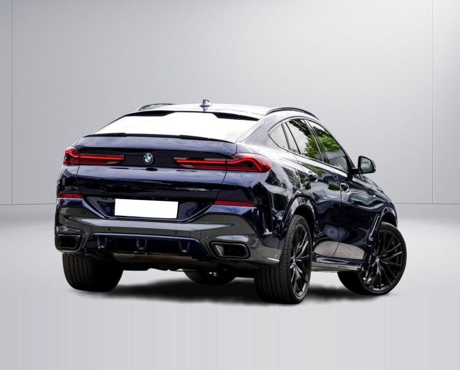 BMW X6 xDrive40d (2)