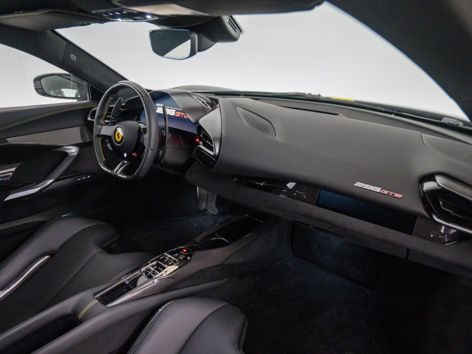 Ferrari 296 GTB - foto 15