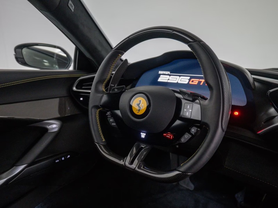 Ferrari 296 GTB - foto 19