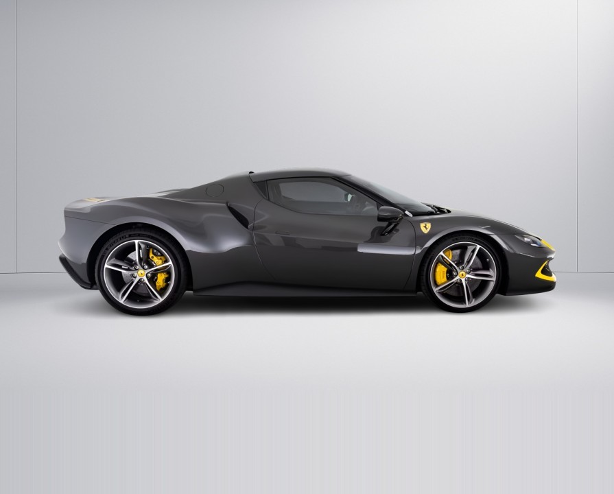 Ferrari 296 GTB (3)