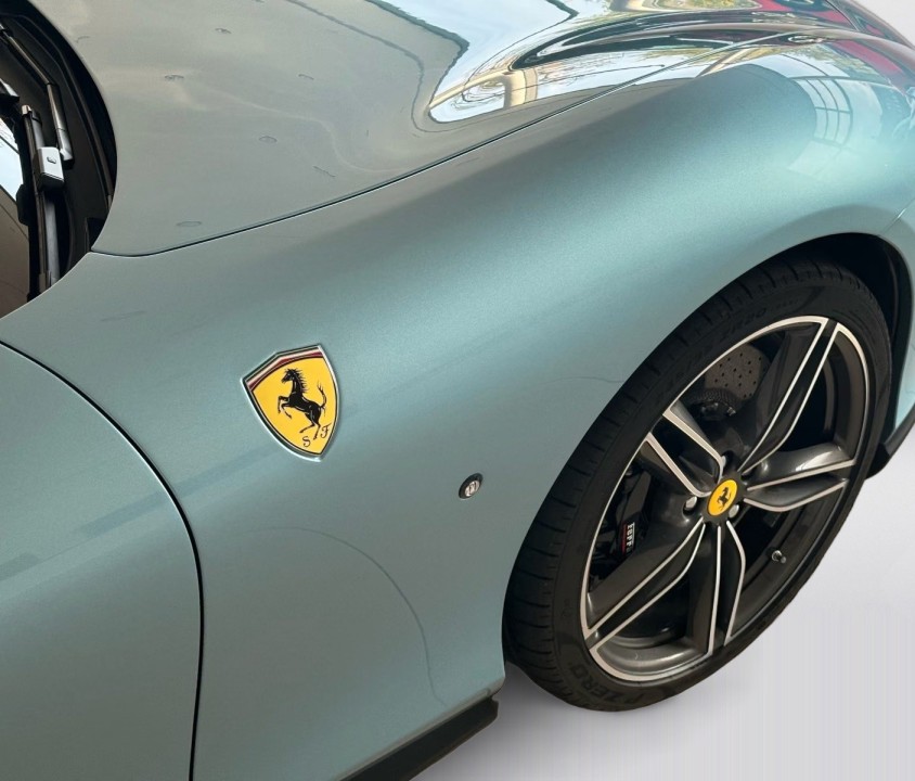 Ferrari Roma Spider - foto 29