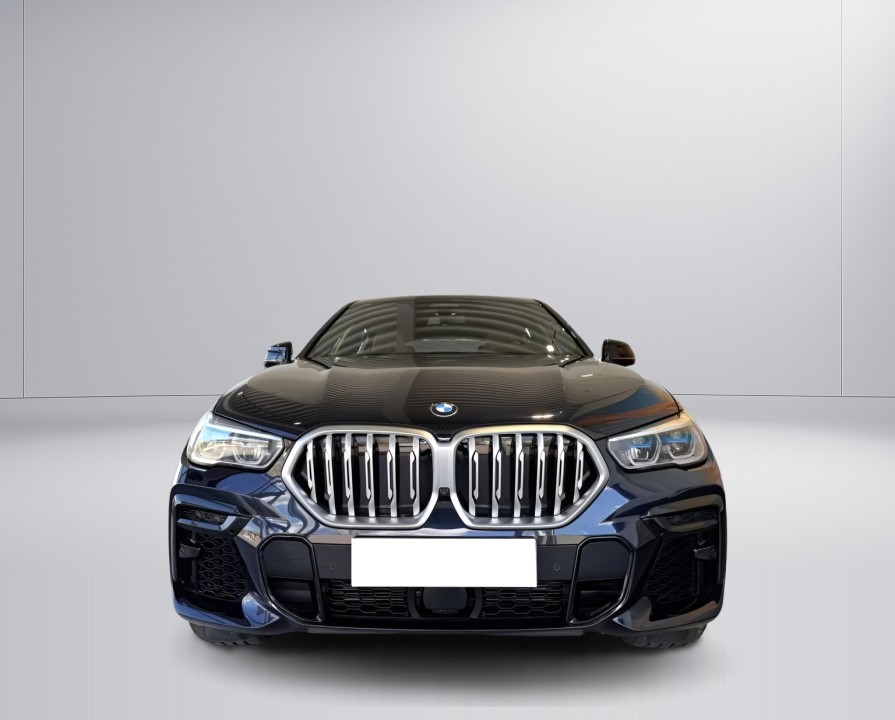 BMW X6 xDrive40i M-Sport (2)