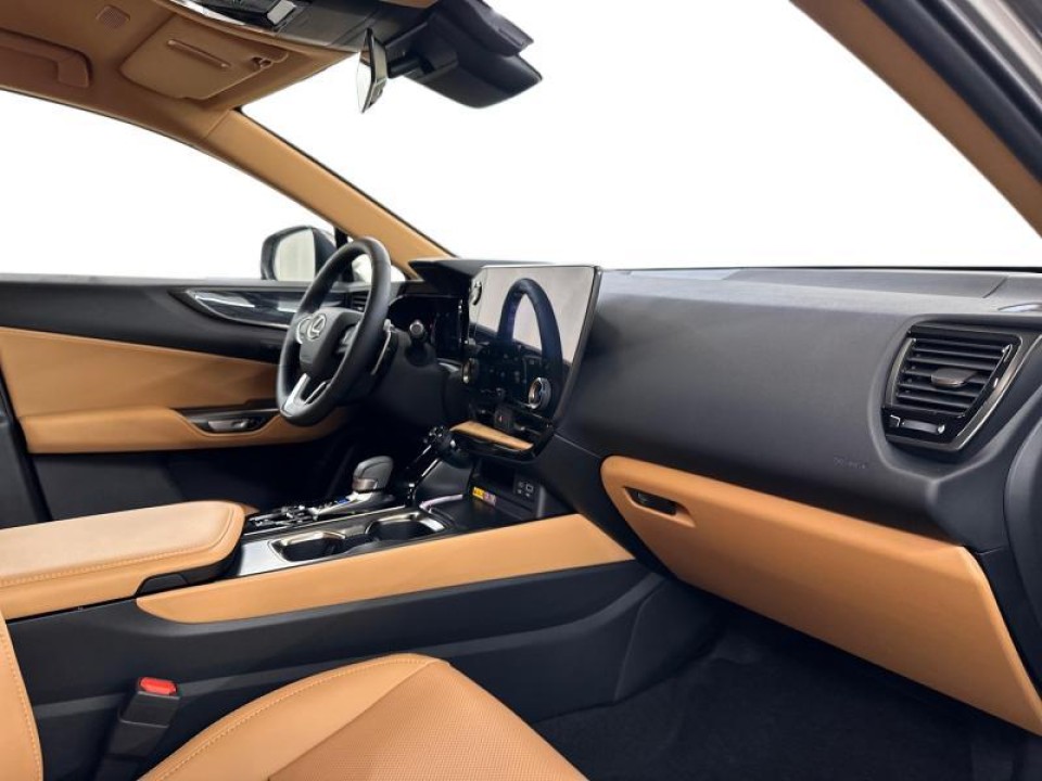 Lexus Seria NX 350h Executive Line - foto 12