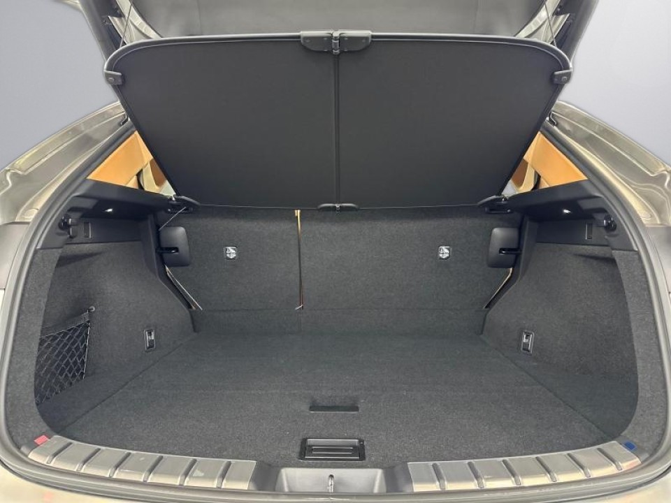 Lexus Seria NX 350h Executive Line - foto 23