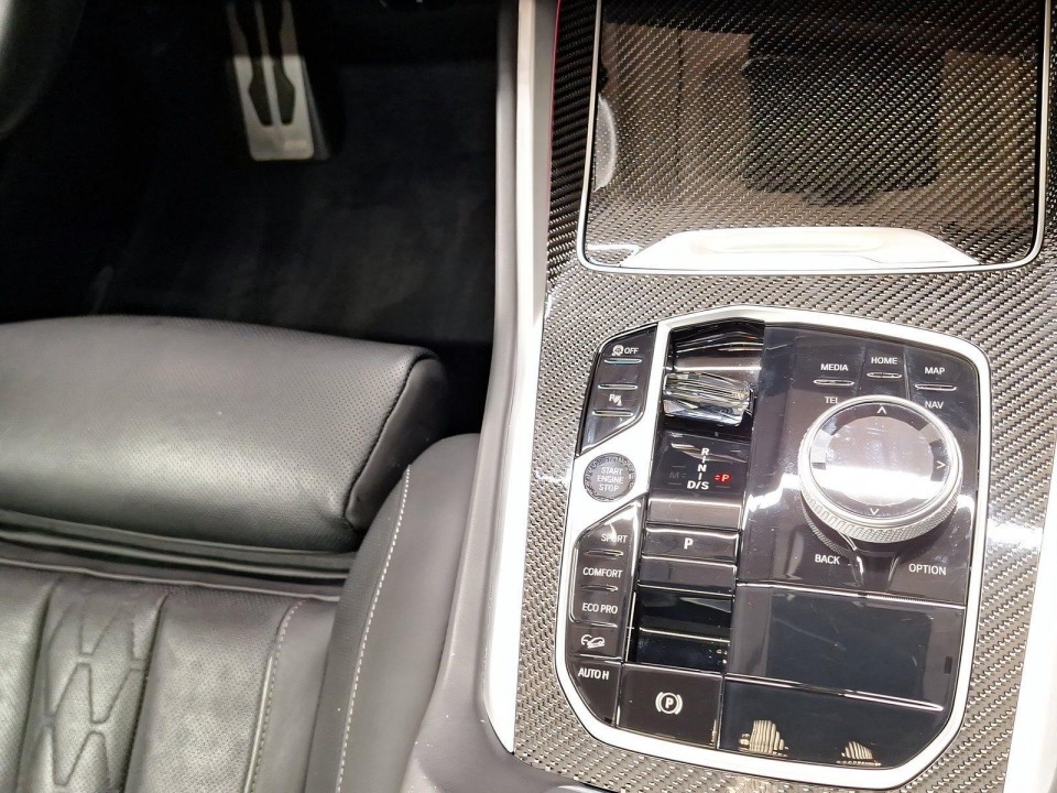 BMW X6 M60I xDrive - foto 10