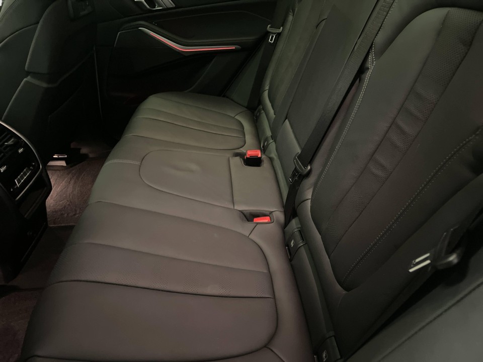 BMW X5 xDrive30d M-Sport - foto 11