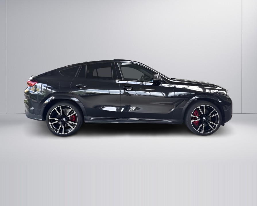 BMW X6 M60i xDrive (2)